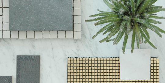 SANSONE Mélange de matériaux mood board marbre blanc