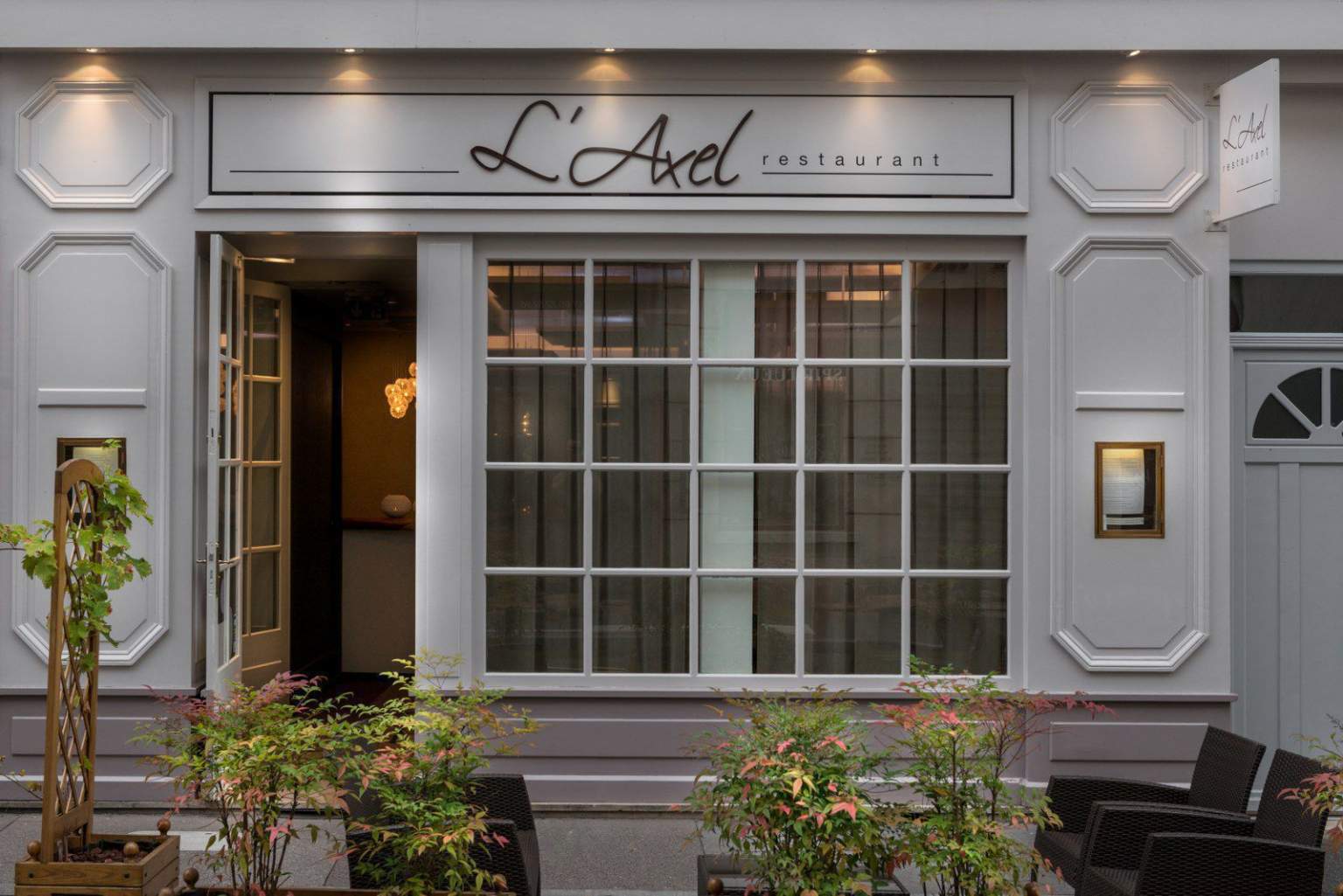 FACADE AXEL RESTAURANT Devanture de l'Axel Restaurant